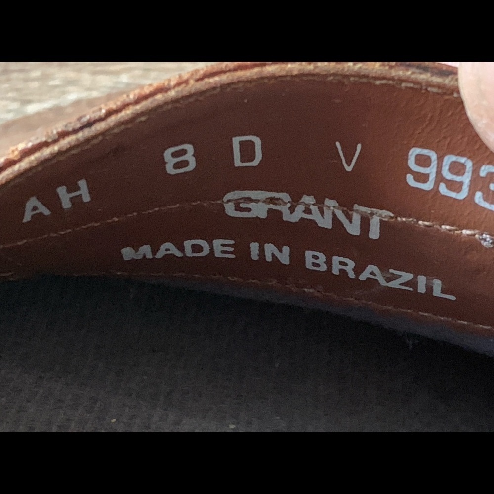 Shoes - Picture 3 of 8